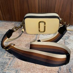 Beige/Yellow/Tan Snapshot Bag